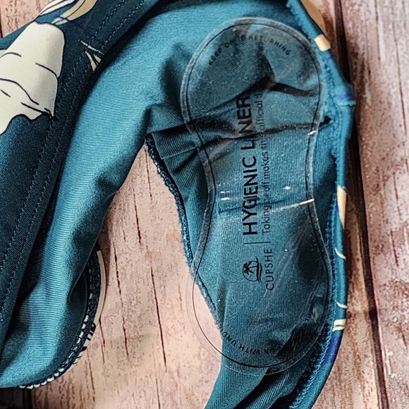 Cupshe Women’s Large 8/10 Floral Halter One Piece Swimsuit NWT - Picture 8 of 10